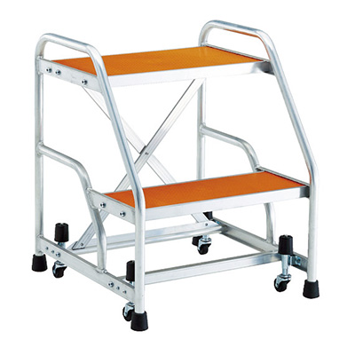 トラスコ TRUSCO 作業用踏台 マグネット保持キャスタータイプ H0.6m TAF-92MG 836-6922 (商品コード:157432)